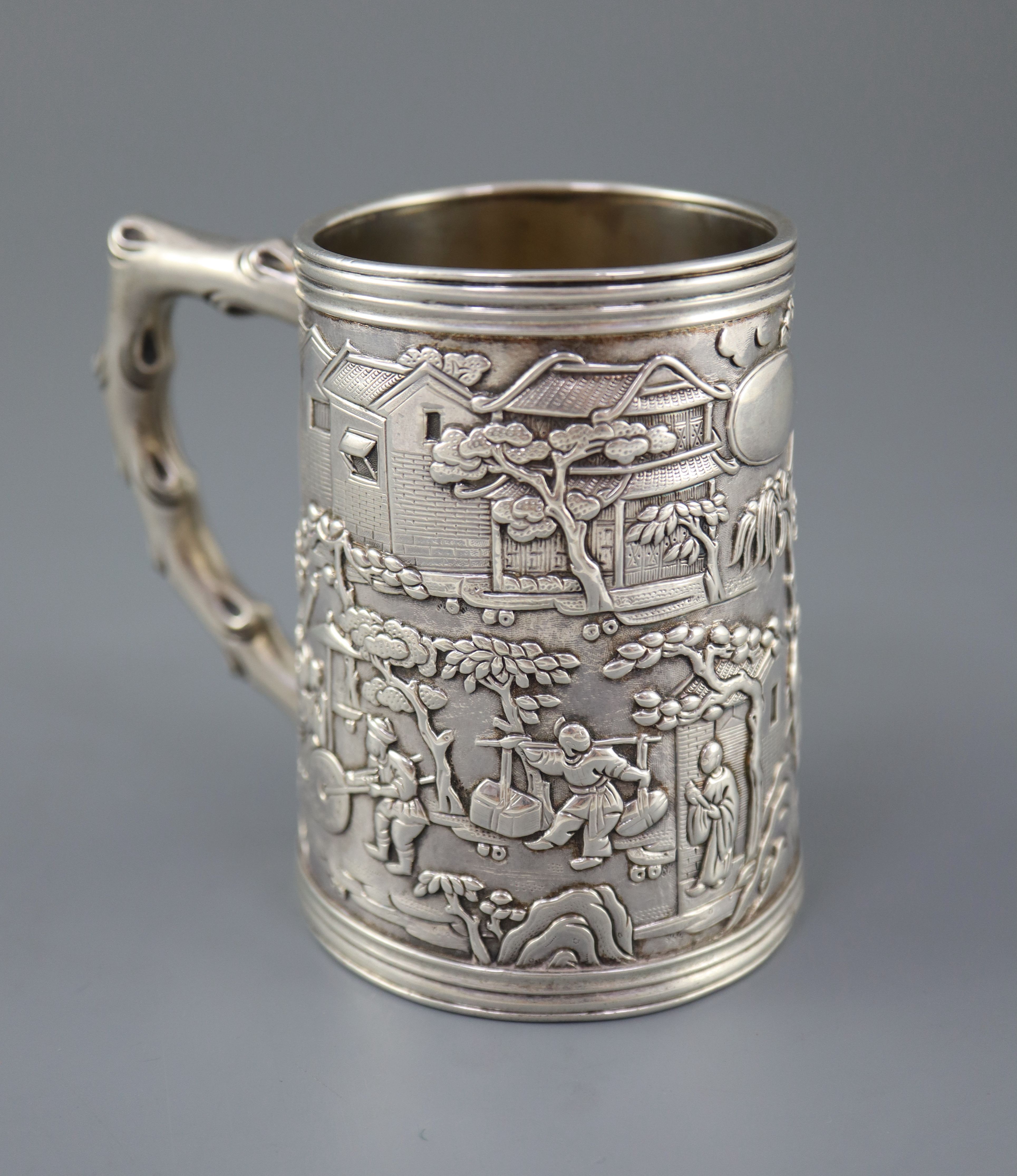A 19th century Chinese Export silver mug, by Khecheong?,